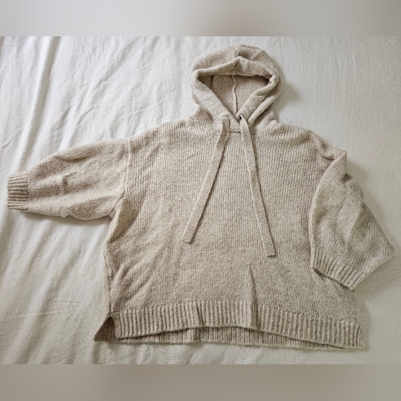 H&M Hooded Sweater - Picture 5 of 5